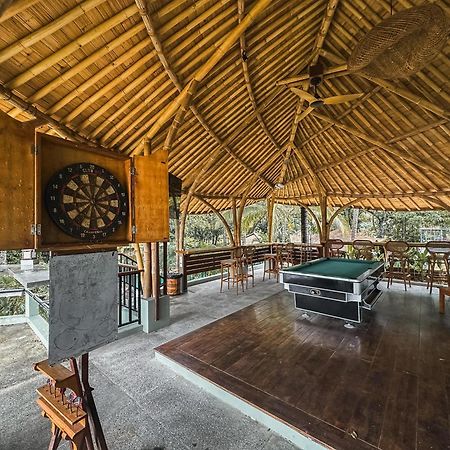 Tropik Resort Lombok Selong Belanak Exterior photo