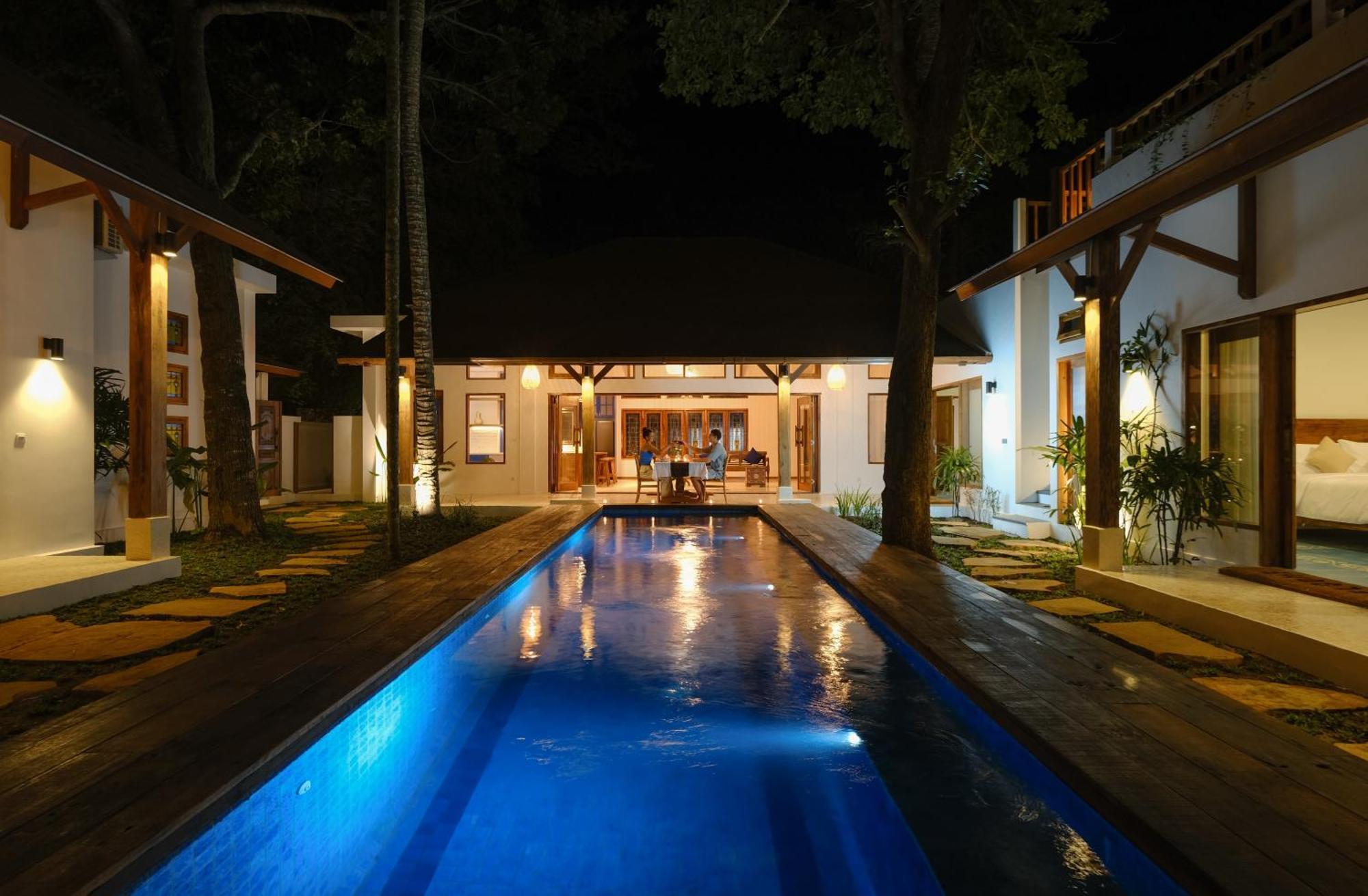 Tropik Resort Lombok Selong Belanak Exterior photo